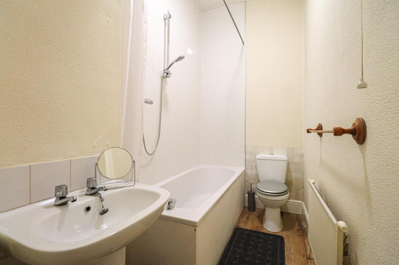 Cosy Ardrossan Apartment 外观 照片
